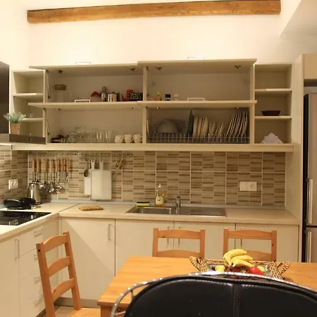 Abraham Apartmán *