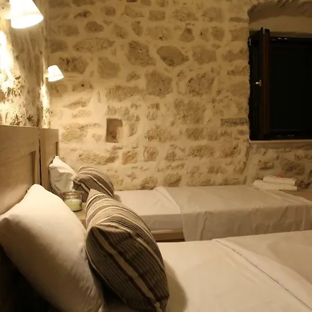 Abraham Apartment