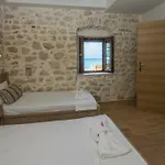Abraham Apartman *
